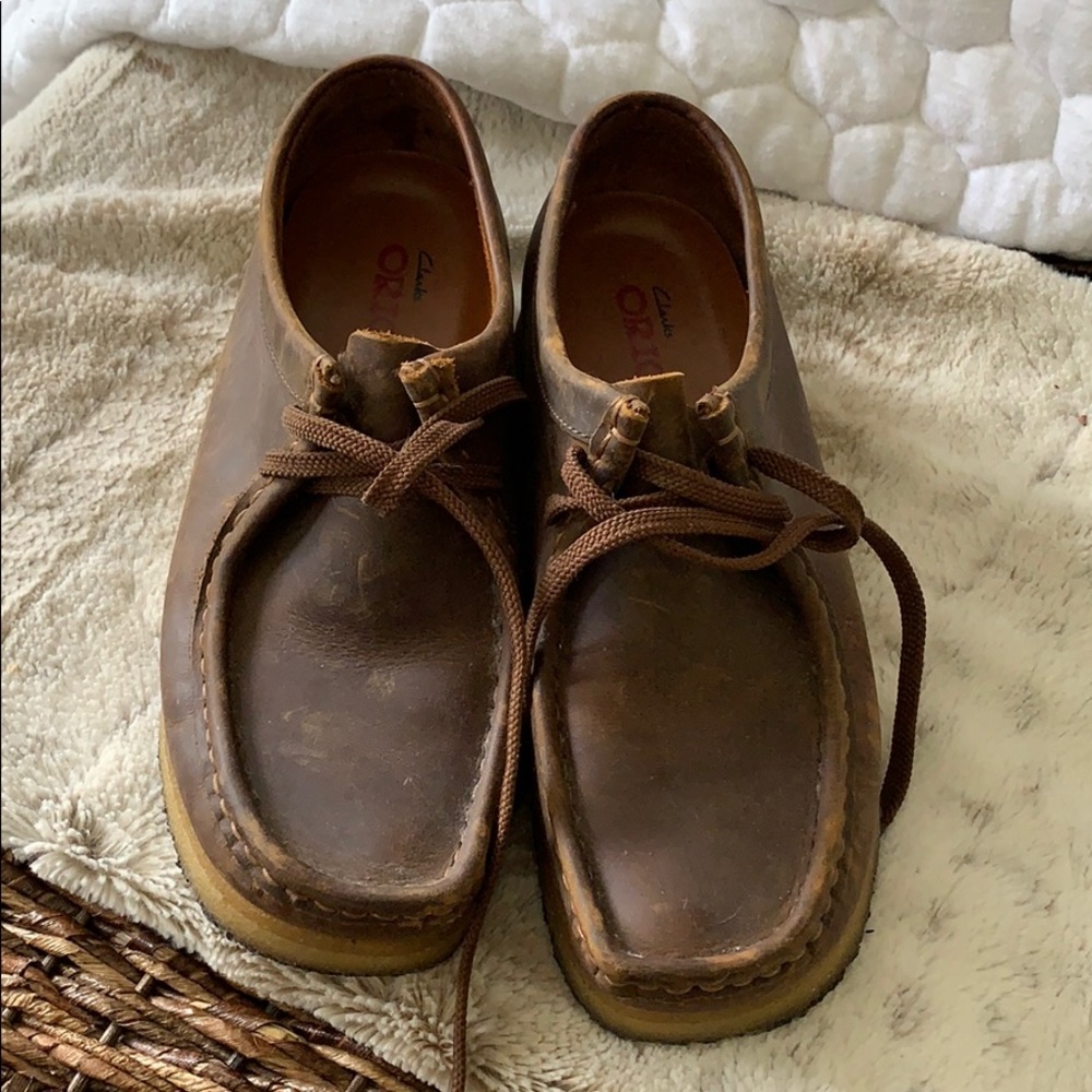 Clarks Wallabees